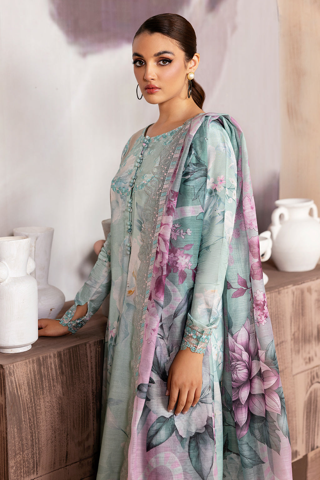 BAROQUE-FEROZY BLOOM-PRINTED EMBROIDERED LAWN 3PC (SL1655)