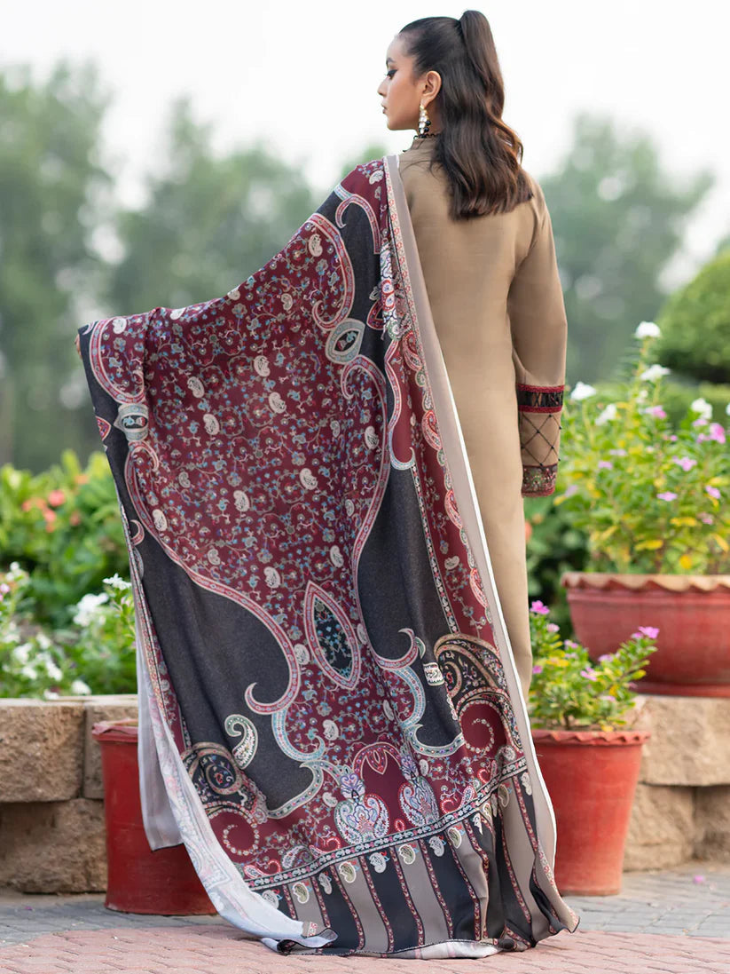 Heavy Embroidered Lawn 3pc