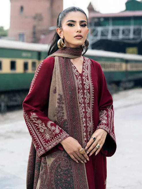 Heavy Embroidered Lawn 3pc