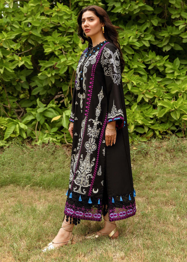 Heavy Embroidered Lawn 3pc