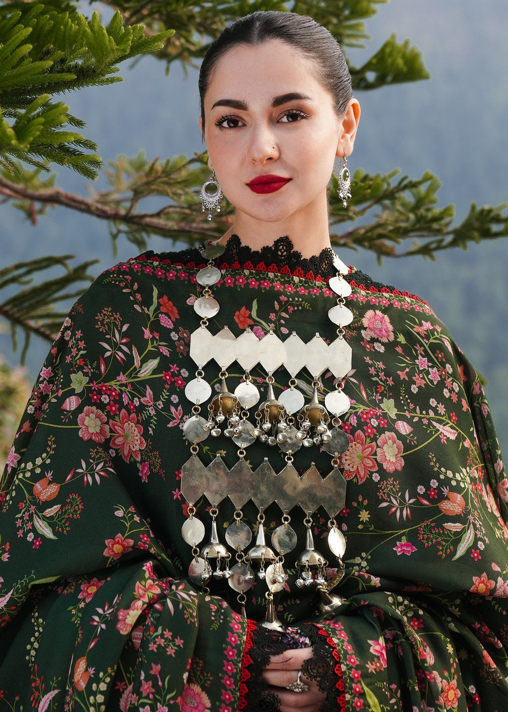 Heavy Embroidered Lawn 3pc