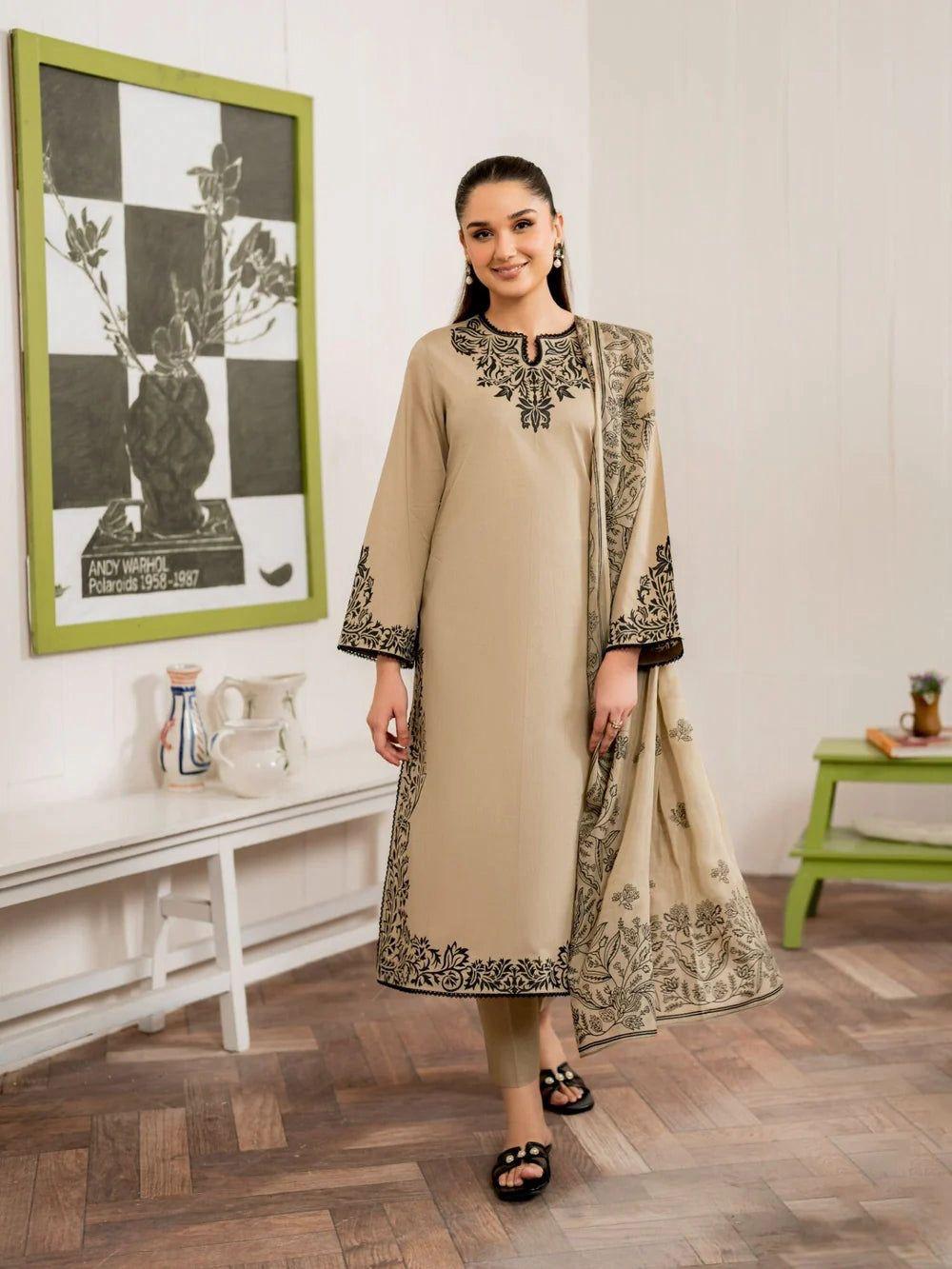 LIMELIGHT WINTER DHANAK EMBROIDERED 3PC