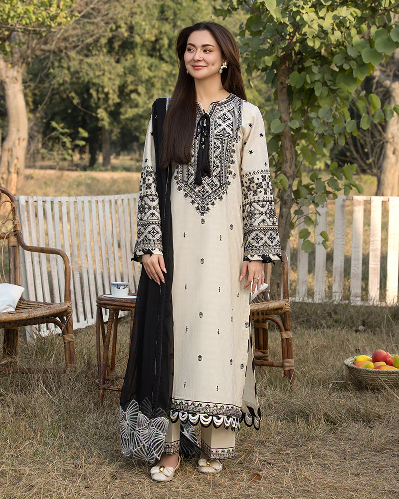QALAMQAR EMBROIDERED DHANAK UNSTICHED 3PC WITH EMBROIDERED DHANAK SHAWL (AC-20698)